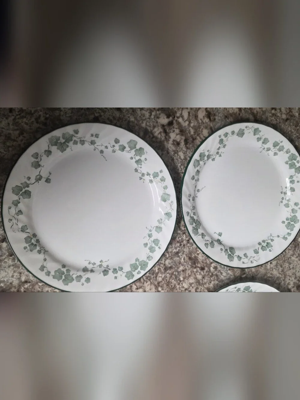 Vintage Set Of 4 Corelle Callaway Dinner Plates